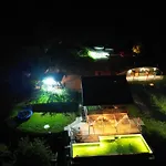 Sea - Zeleno Kemp Visoko