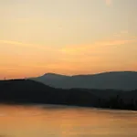 Kemp Sea - Zeleno Visoko